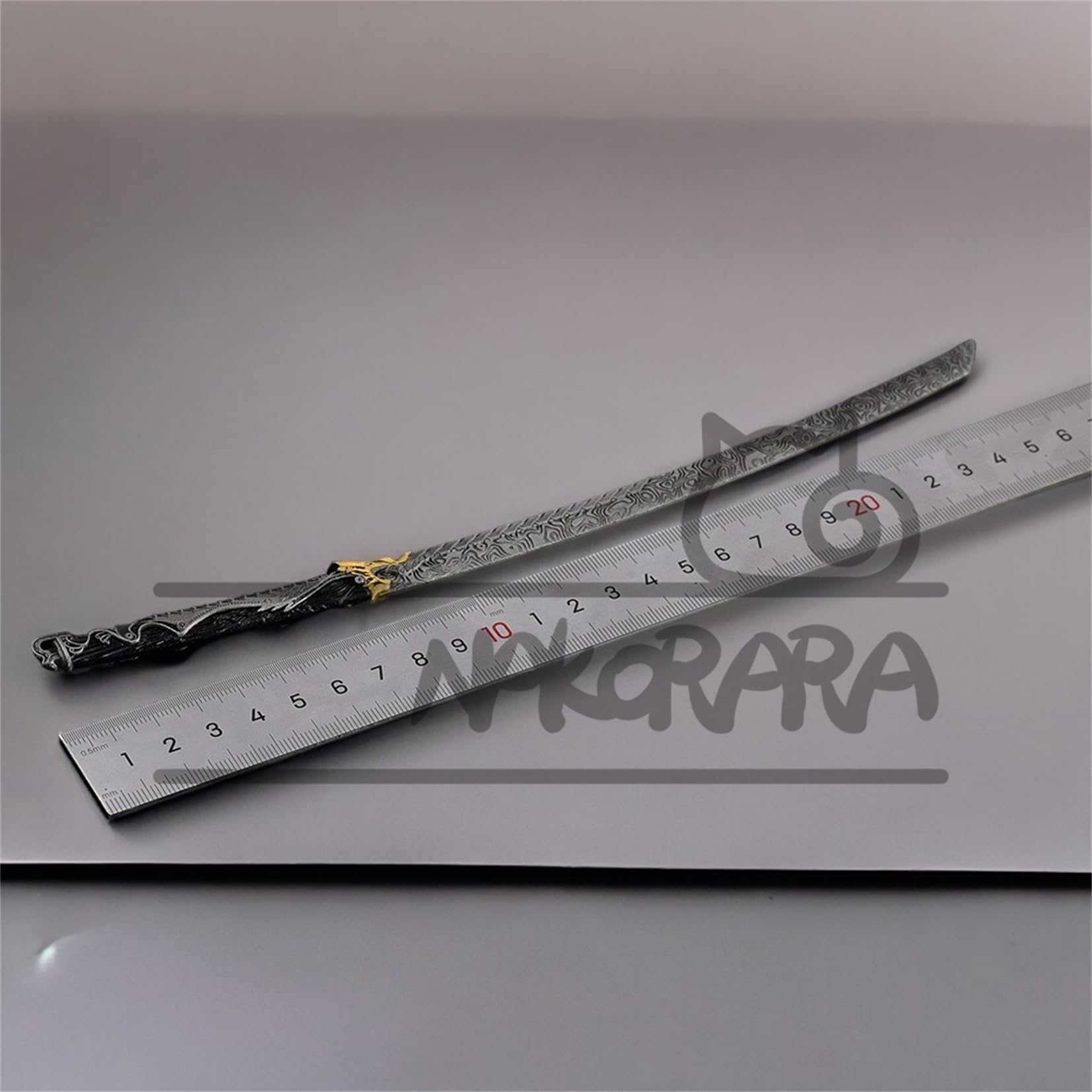 Amazon.co.jp: Nakorara ミニチュア レッドドラゴン武器 26cm 剣 ミニ